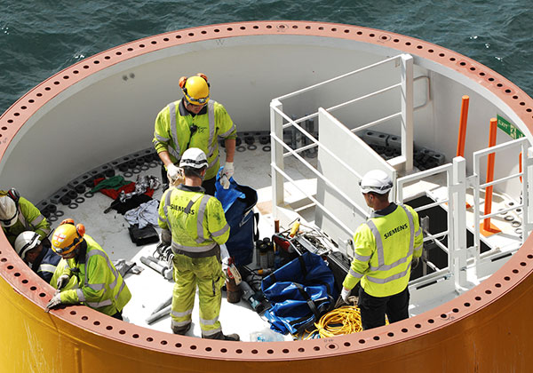 Photo of wind turnbine being built